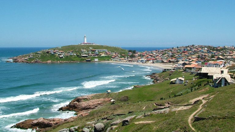 Farol de Santa Marta Coastline